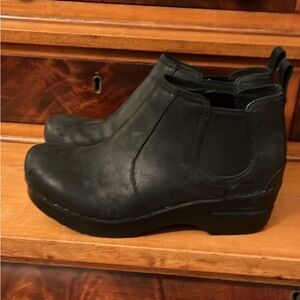 Dansko Frankie Chelsea Booties Boots Sz 36 Matte Black 6/6.5